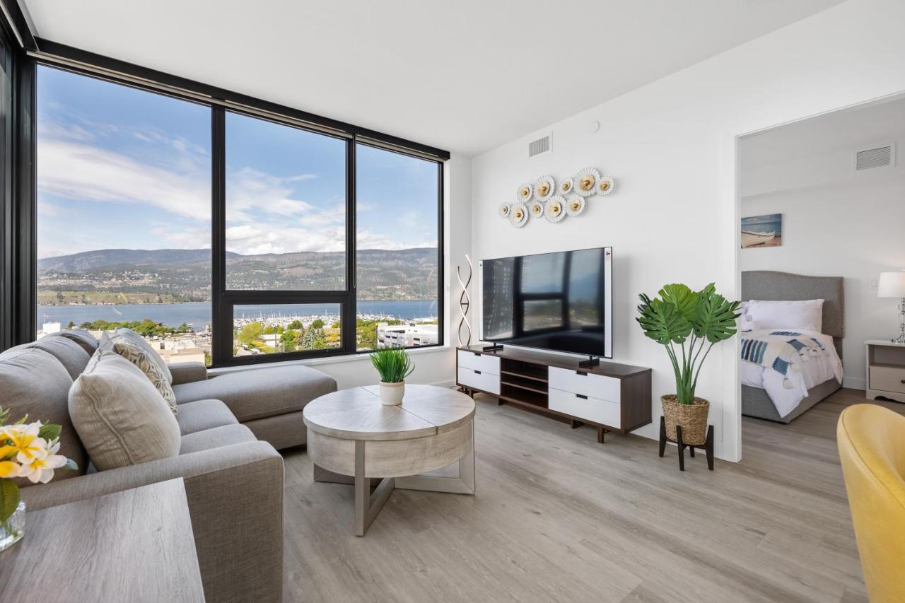Brand New Luxury Downtown Near The Beach #13 ケロウナ エクステリア 写真