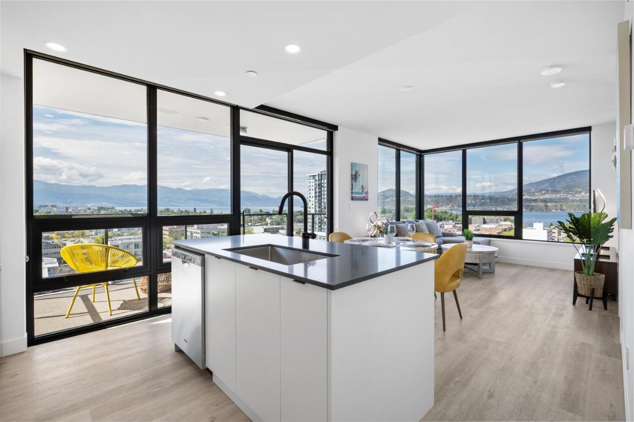 Brand New Luxury Downtown Near The Beach #13 ケロウナ エクステリア 写真